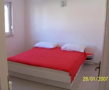 Apartments Perdijic Nemira Omiš Esterno foto